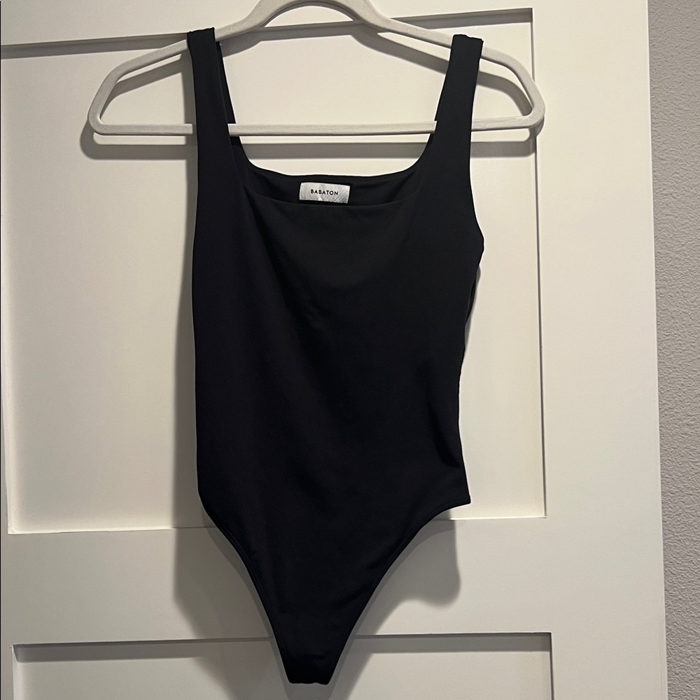Babaton Classic Black Top Like new condition